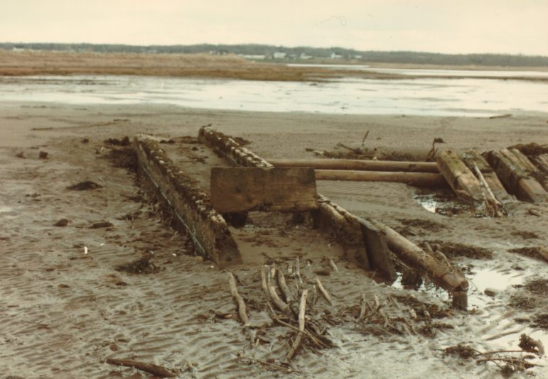 Ancien aboiteau de mer du Barachois-de-l'est, au sud-est du Nouveau-Brunswick
