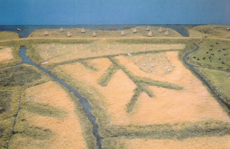 Maquette d'une ferme dans les marais salants présentée au Musée canadien des civilisations, à Gatineau, Québec.