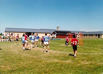 Partie de handball masculin lors de la 10e finale des Jeux de l'Acadie tenue à Shippagan, Nouveau-Brunswick, en 1989.