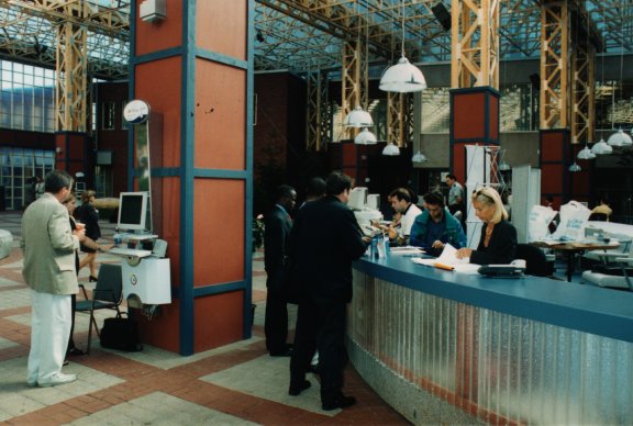 Place de la francophonie au centre-ville de Moncton, en 1999
